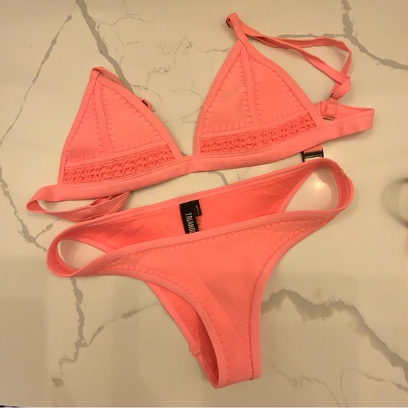 TRIANGL SWIMSUIT PINK SET! - Picture 3 of 5